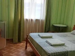 Отель «Черноморец», п. Лазаревское