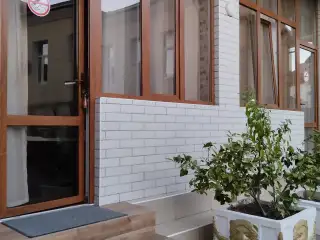 Гостевой дом «ЧЕРНОМОРЕЦ», п. Лазаревское